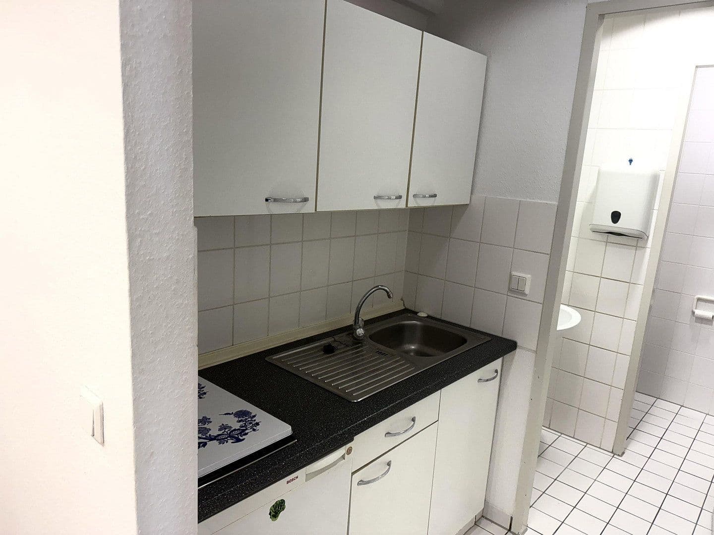 Pronájem kanceláře 75 m², Lübecker Straße 25-27, Schwerin - Altstadt, Mecklenburg-Vorpommern Pronájem kanceláře 75 m², Lübecker Straße 25-27, Schwerin - Altstadt, Mecklenburg-Vorpommern