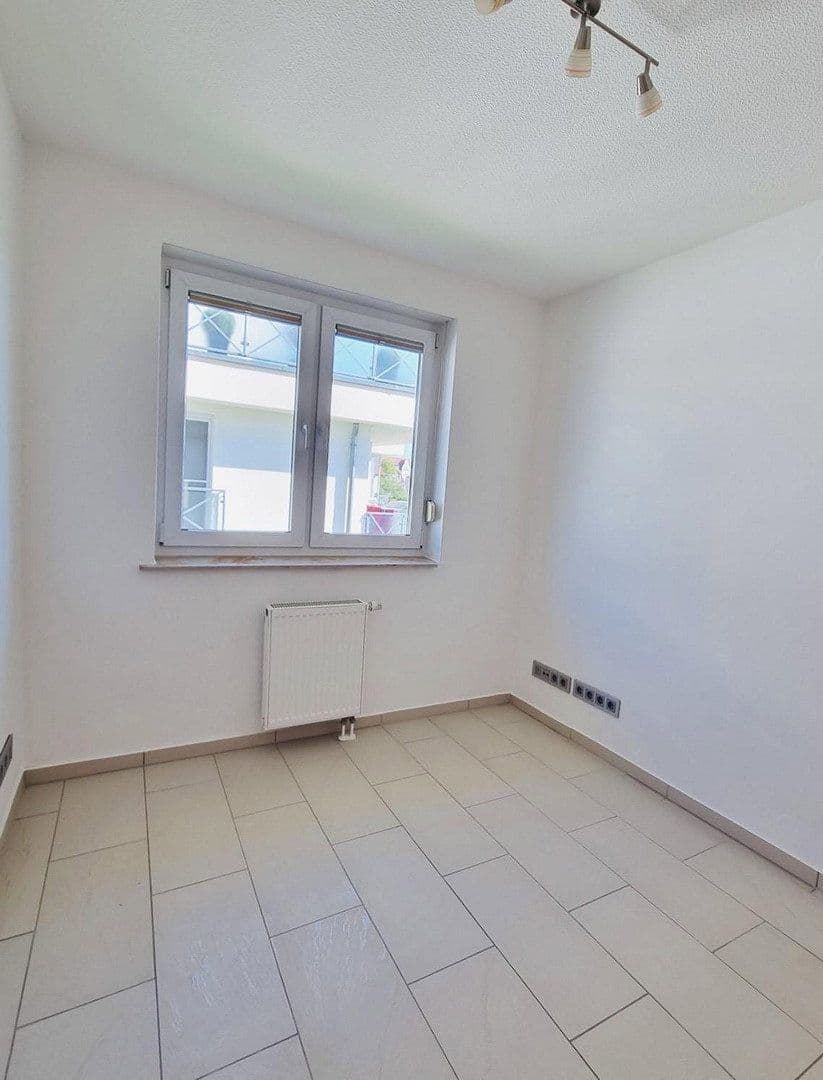 Prodej bytu 4+1 125 m², Nové Střelice, Mecklenburg-Vorpommern Prodej bytu 4+1 125 m², Nové Střelice, Mecklenburg-Vorpommern