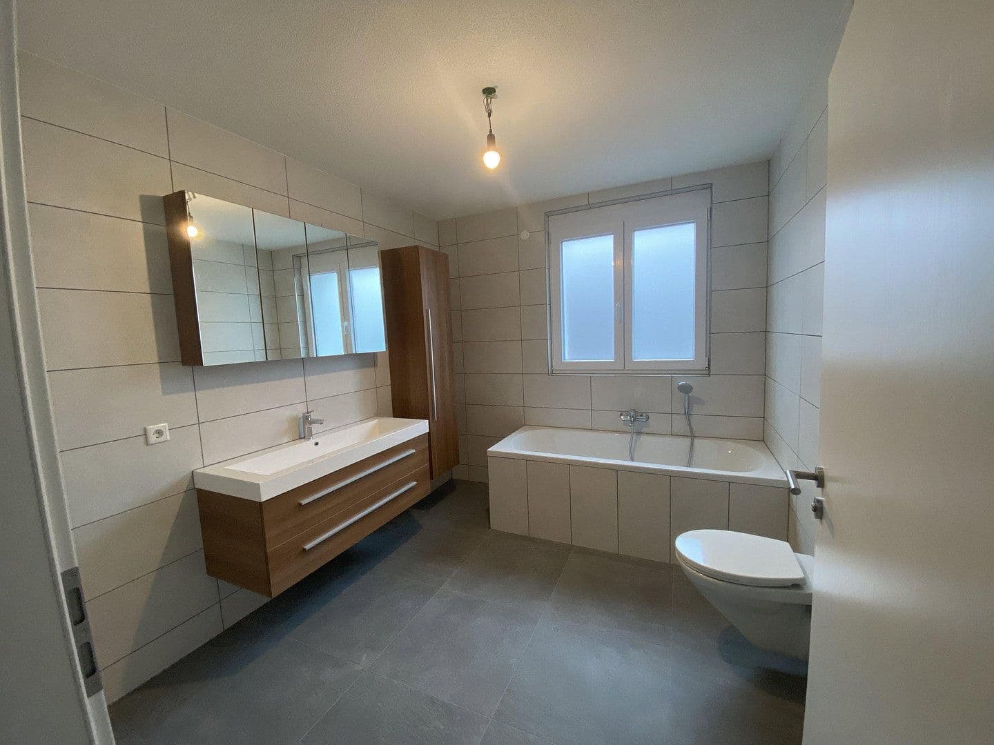 Pronájem bytu 4+kk 113 m², Laufenburg (Baden), Bádensko-Württembersko Pronájem bytu 4+kk 113 m², Laufenburg (Baden), Bádensko-Württembersko