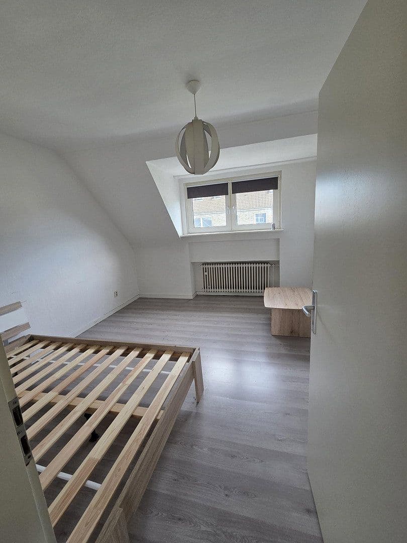 Pronájem bytu 2+1 56 m², Mönchengladbach Giesenkirchen, Severní Porýní-Vestfálsko Pronájem bytu 2+1 56 m², Mönchengladbach Giesenkirchen, Severní Porýní-Vestfálsko