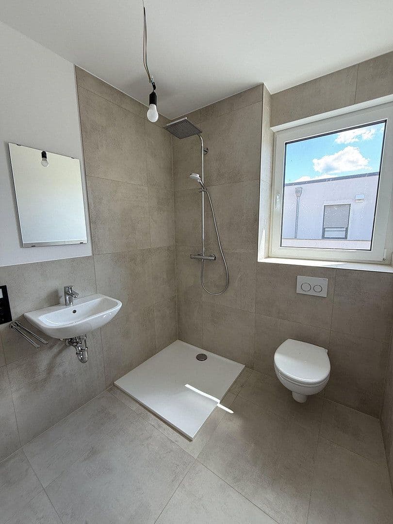Pronájem bytu 1+1 30 m², Cappeler Str. 34, Marburg, Hessen Pronájem bytu 1+1 30 m², Cappeler Str. 34, Marburg, Hessen