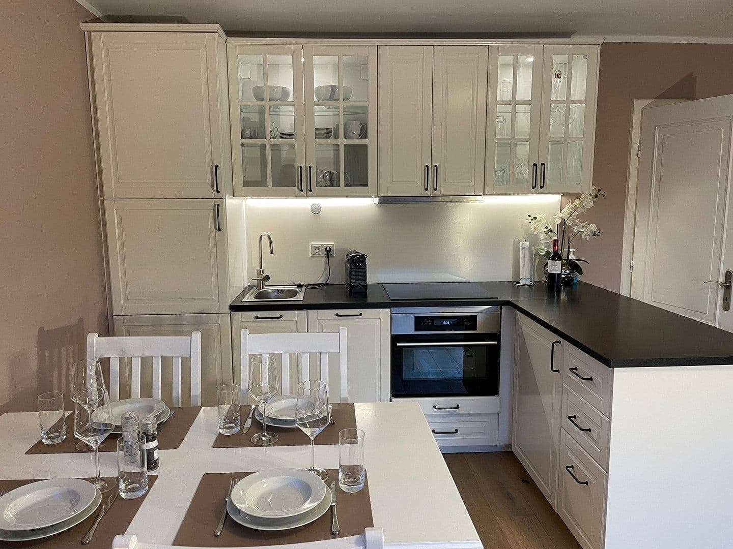 Prodej bytu 3+1 69 m², Wenningstedt-Braderup (Sylt), Šlesvicko-Holštýnsko Prodej bytu 3+1 69 m², Wenningstedt-Braderup (Sylt), Šlesvicko-Holštýnsko