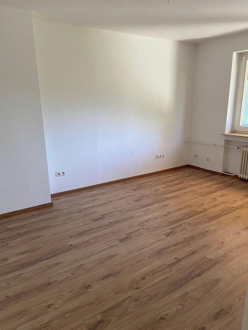 Pronájem bytu 2+1 48 m², Bismarckstraße 150, Wilhelmshaven, Dolní Sasko Pronájem bytu 2+1 48 m², Bismarckstraße 150, Wilhelmshaven, Dolní Sasko