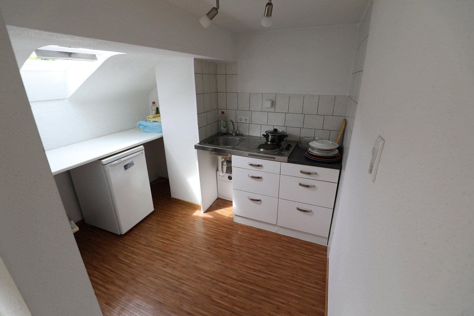 Pronájem bytu 1+1 26 m², Östringen, Bádensko-Württembersko Pronájem bytu 1+1 26 m², Östringen, Bádensko-Württembersko