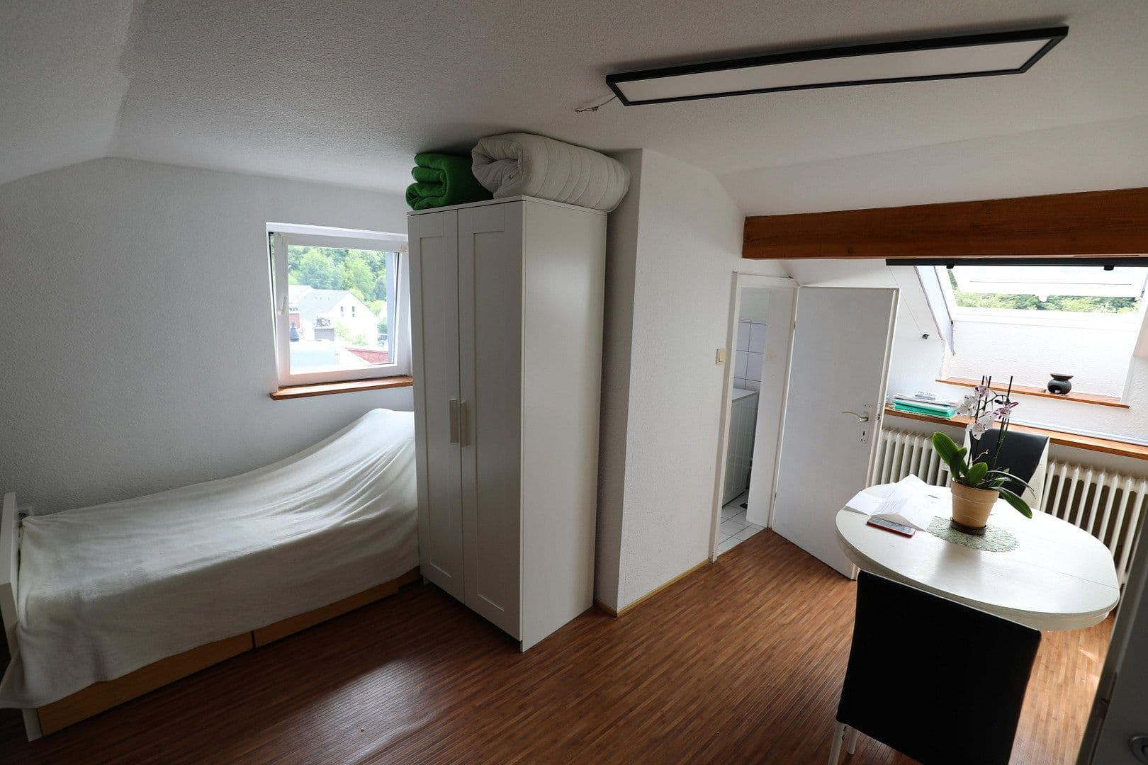 Pronájem bytu 1+1 26 m², Östringen, Bádensko-Württembersko Pronájem bytu 1+1 26 m², Östringen, Bádensko-Württembersko
