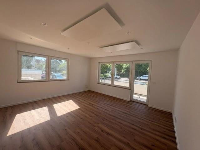 Pronájem bytu 2+1 65 m², Sindelfingen, Bádensko-Württembersko Pronájem bytu 2+1 65 m², Sindelfingen, Bádensko-Württembersko