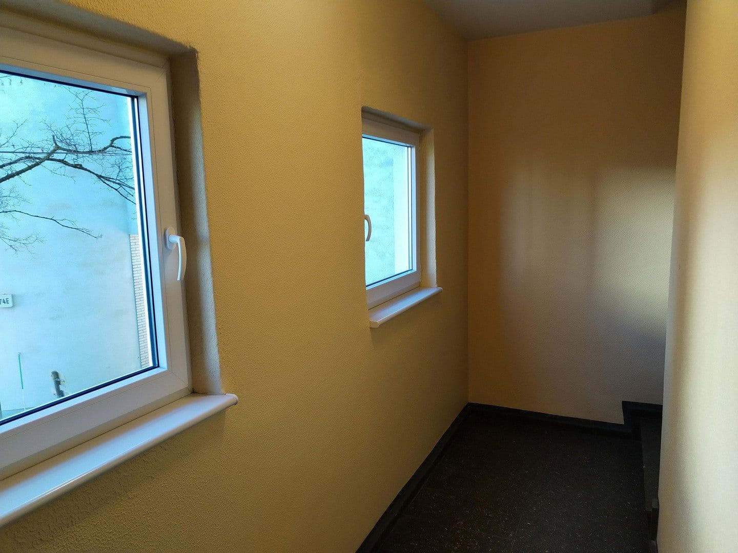Prodej bytu 1+1 35 m², Gartenfelder Straße 80, Berlin, Berlín Prodej bytu 1+1 35 m², Gartenfelder Straße 80, Berlin, Berlín