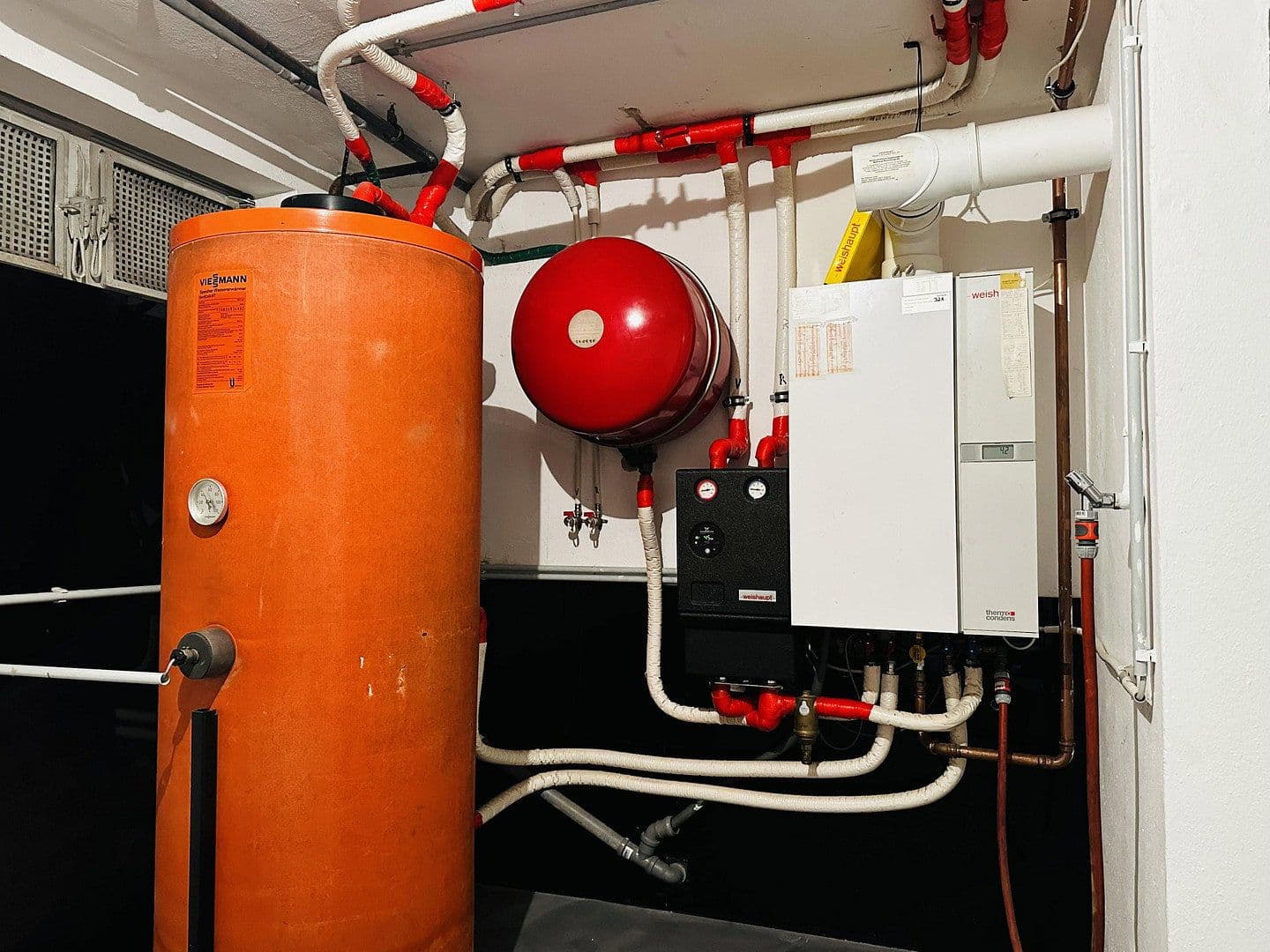 Prodej domu 209 m², pozemek 681 m², Theodor Heuss Allee 50, Hennef (Sieg), Severní Porýní-Vestfálsko Prodej domu 209 m², pozemek 681 m², Theodor Heuss Allee 50, Hennef (Sieg), Severní Porýní-Vestfálsko