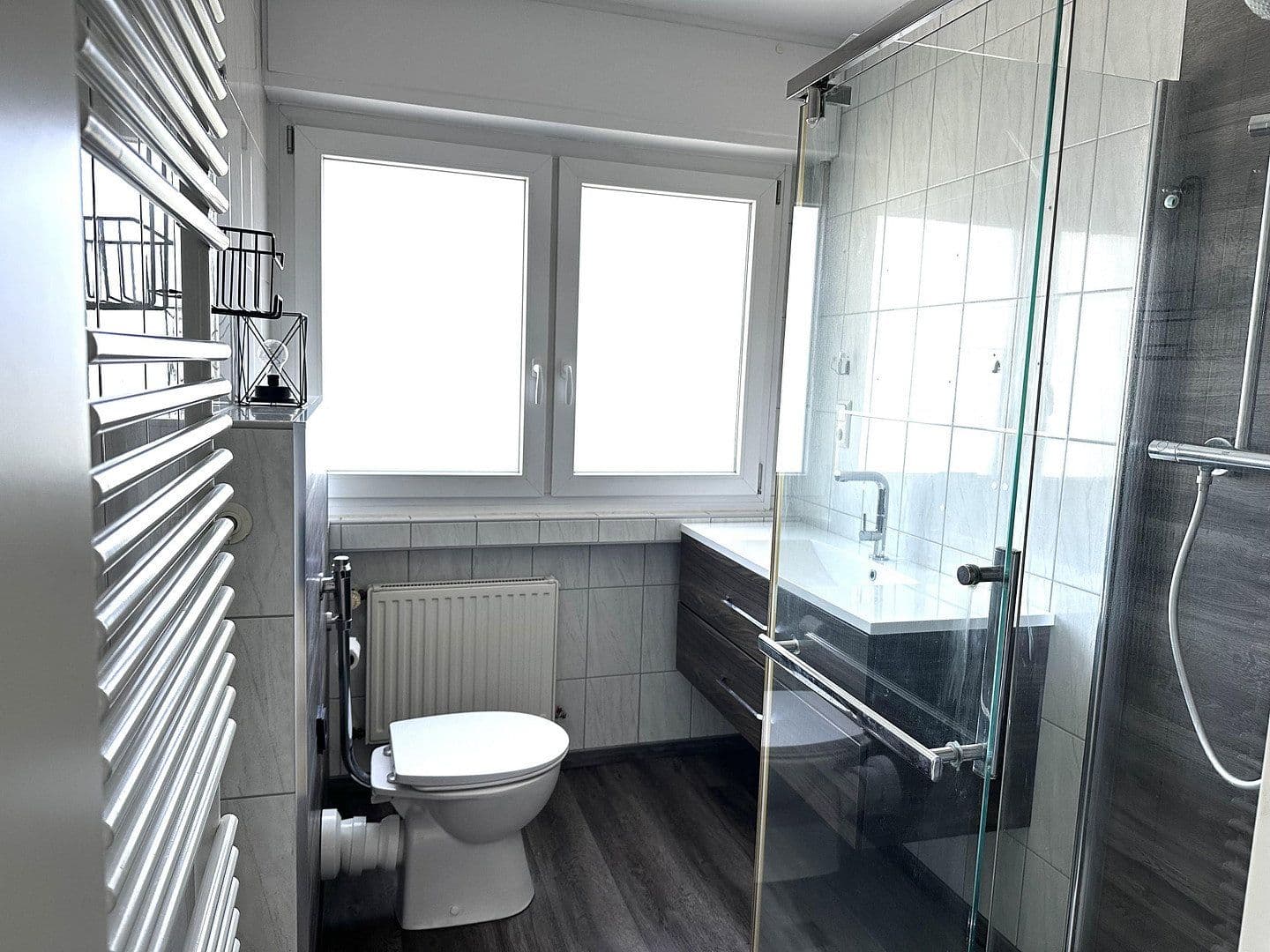 Prodej domu 209 m², pozemek 681 m², Theodor Heuss Allee 50, Hennef (Sieg), Severní Porýní-Vestfálsko Prodej domu 209 m², pozemek 681 m², Theodor Heuss Allee 50, Hennef (Sieg), Severní Porýní-Vestfálsko