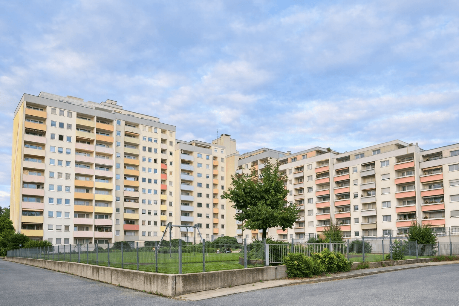 Prodej bytu 2+1 53 m², Rudolf-Schiestl-Straße 15, Fürth, Bavorsko Prodej bytu 2+1 53 m², Rudolf-Schiestl-Straße 15, Fürth, Bavorsko