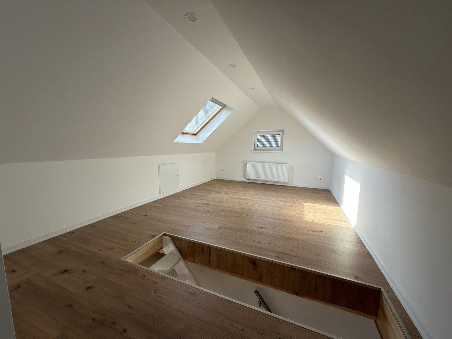 Prodej domu 135 m², pozemek 89 m², Igensdorf, Bavorsko Prodej domu 135 m², pozemek 89 m², Igensdorf, Bavorsko