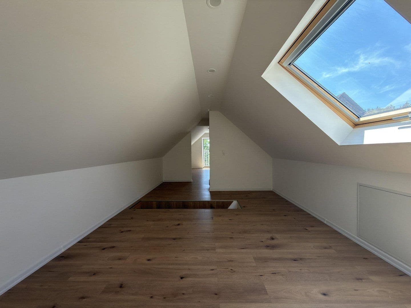 Prodej domu 135 m², pozemek 89 m², Igensdorf, Bavorsko Prodej domu 135 m², pozemek 89 m², Igensdorf, Bavorsko