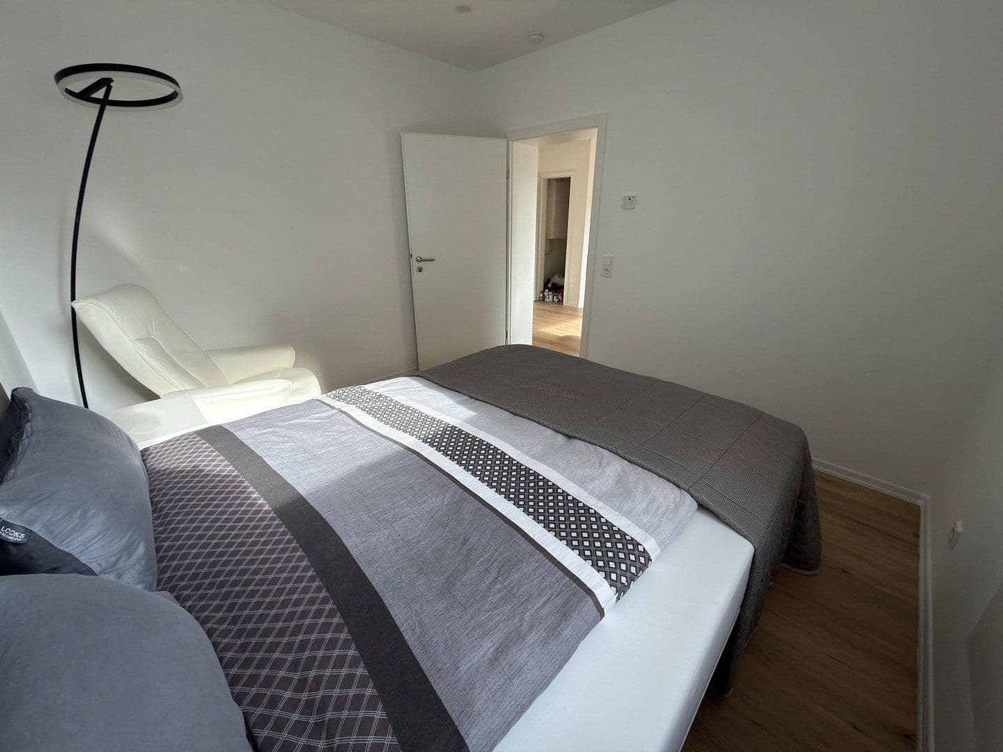 Prodej domu 135 m², pozemek 89 m², Igensdorf, Bavorsko Prodej domu 135 m², pozemek 89 m², Igensdorf, Bavorsko