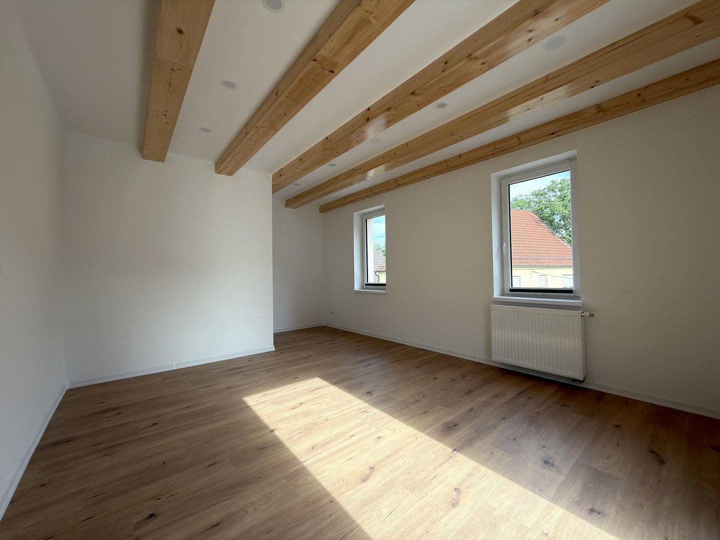 Prodej domu 135 m², pozemek 89 m², Igensdorf, Bavorsko Prodej domu 135 m², pozemek 89 m², Igensdorf, Bavorsko