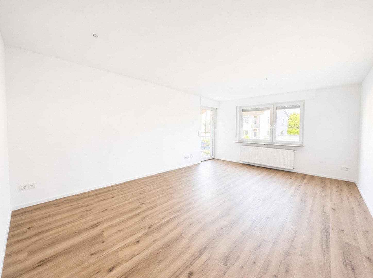 Prodej bytu 3+1 76 m², Vaihingen an der Enz, Bádensko-Württembersko Prodej bytu 3+1 76 m², Vaihingen an der Enz, Bádensko-Württembersko