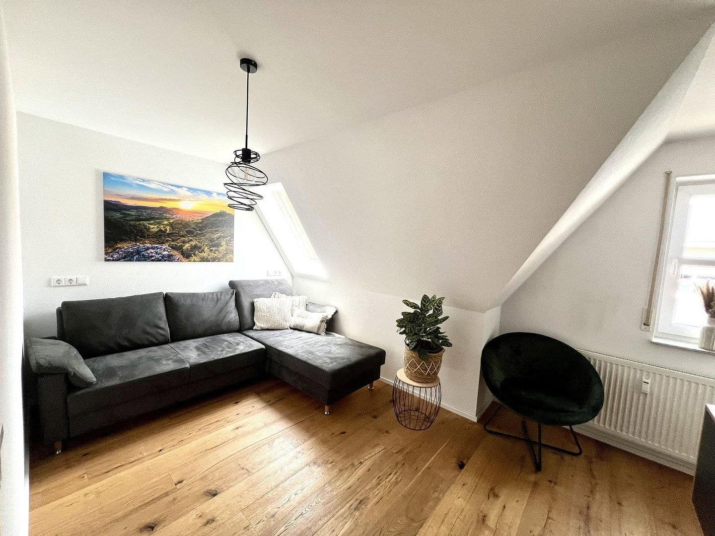 Prodej bytu 4+kk 76 m², Neuffen, Bádensko-Württembersko Prodej bytu 4+kk 76 m², Neuffen, Bádensko-Württembersko