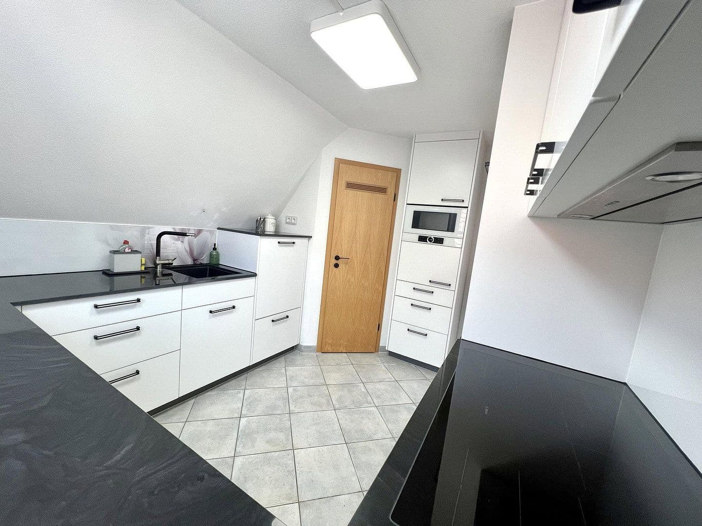 Prodej bytu 4+kk 76 m², Neuffen, Bádensko-Württembersko Prodej bytu 4+kk 76 m², Neuffen, Bádensko-Württembersko