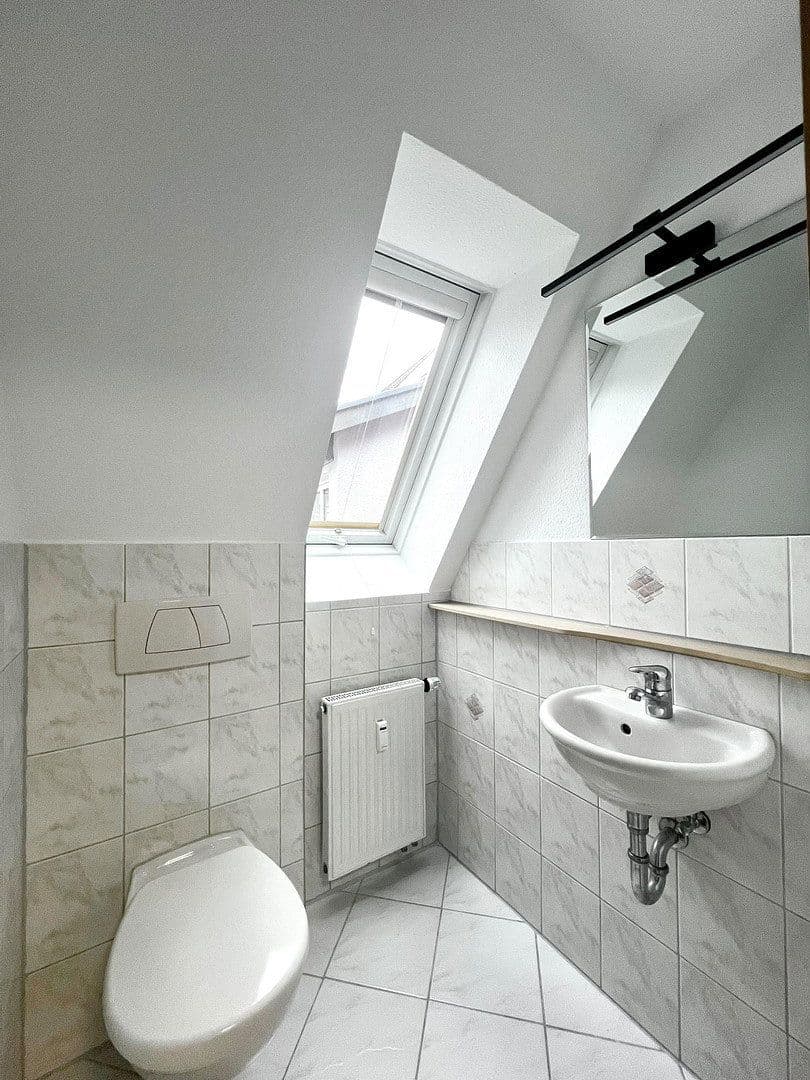 Prodej bytu 4+kk 76 m², Neuffen, Bádensko-Württembersko Prodej bytu 4+kk 76 m², Neuffen, Bádensko-Württembersko