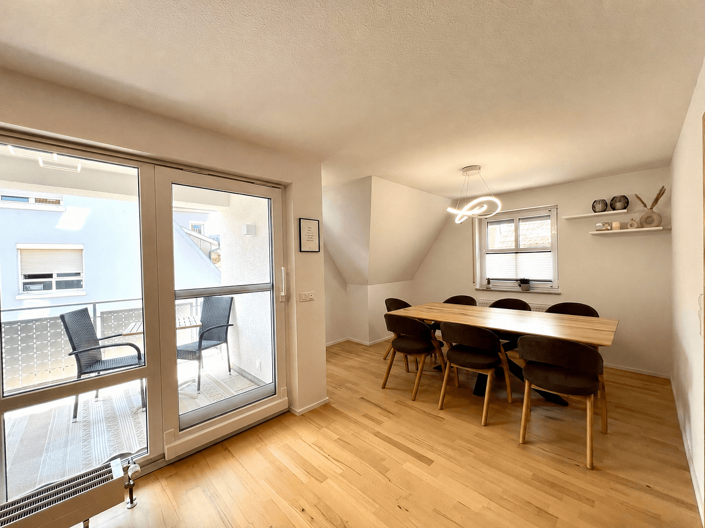 Prodej bytu 4+kk 76 m², Neuffen, Bádensko-Württembersko Prodej bytu 4+kk 76 m², Neuffen, Bádensko-Württembersko