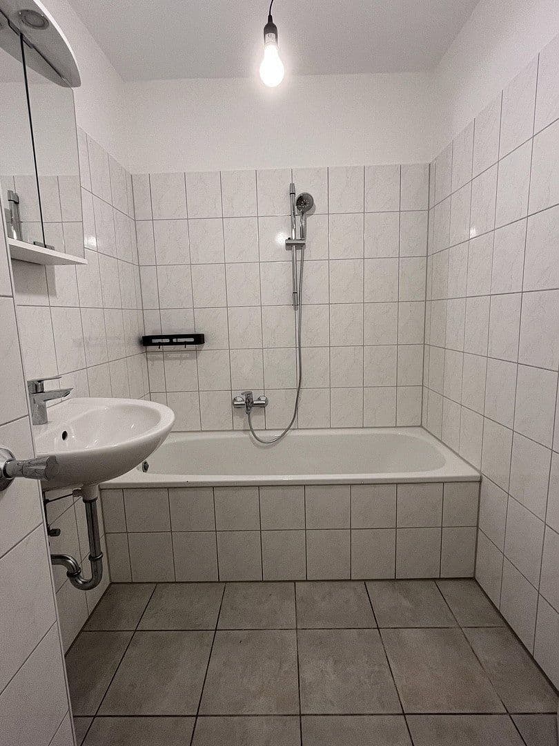 Pronájem bytu 2+kk 54 m², Kupferdreherstraße 46, Essen, Severní Porýní-Vestfálsko Pronájem bytu 2+kk 54 m², Kupferdreherstraße 46, Essen, Severní Porýní-Vestfálsko