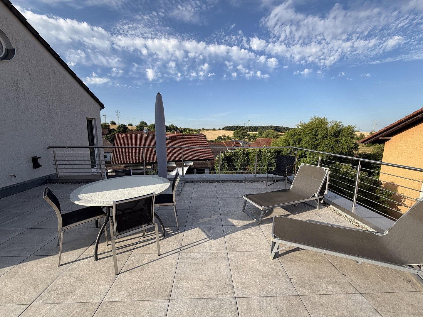 Prodej bytu 4+1 123 m², Epfenbach, Bádensko-Württembersko Prodej bytu 4+1 123 m², Epfenbach, Bádensko-Württembersko