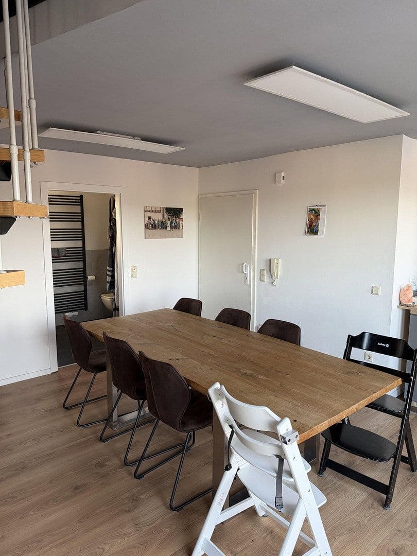 Prodej bytu 4+1 123 m², Epfenbach, Bádensko-Württembersko Prodej bytu 4+1 123 m², Epfenbach, Bádensko-Württembersko