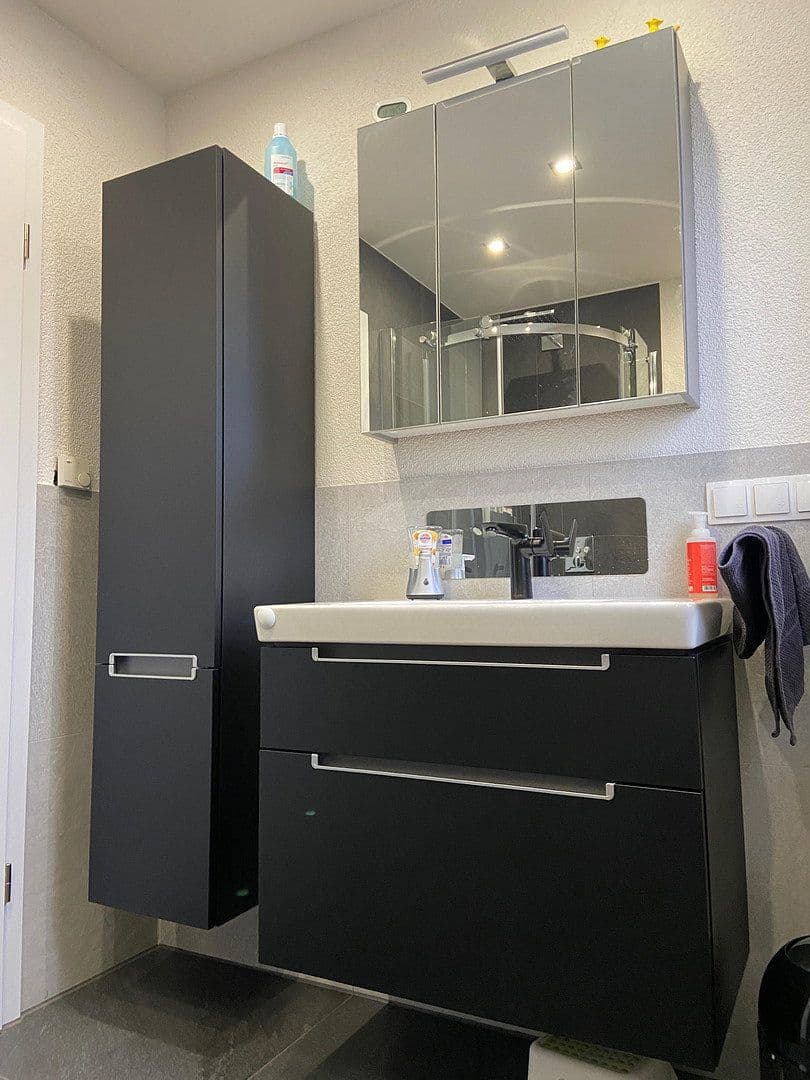 Prodej bytu 4+1 123 m², Epfenbach, Bádensko-Württembersko Prodej bytu 4+1 123 m², Epfenbach, Bádensko-Württembersko