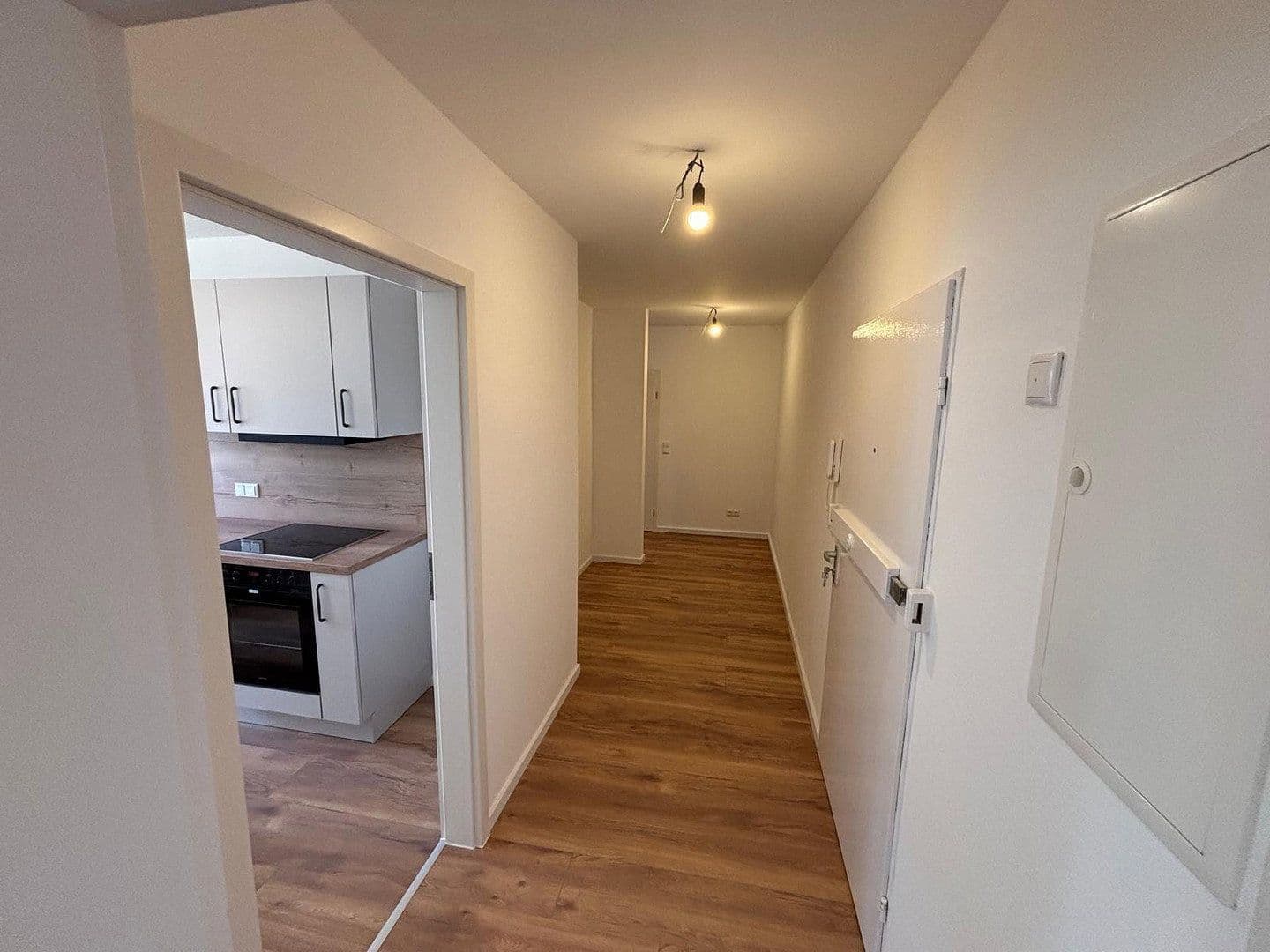 Pronájem bytu 4+1 89 m², Michelstädter Weg 5, Dietzenbach, Hessen Pronájem bytu 4+1 89 m², Michelstädter Weg 5, Dietzenbach, Hessen