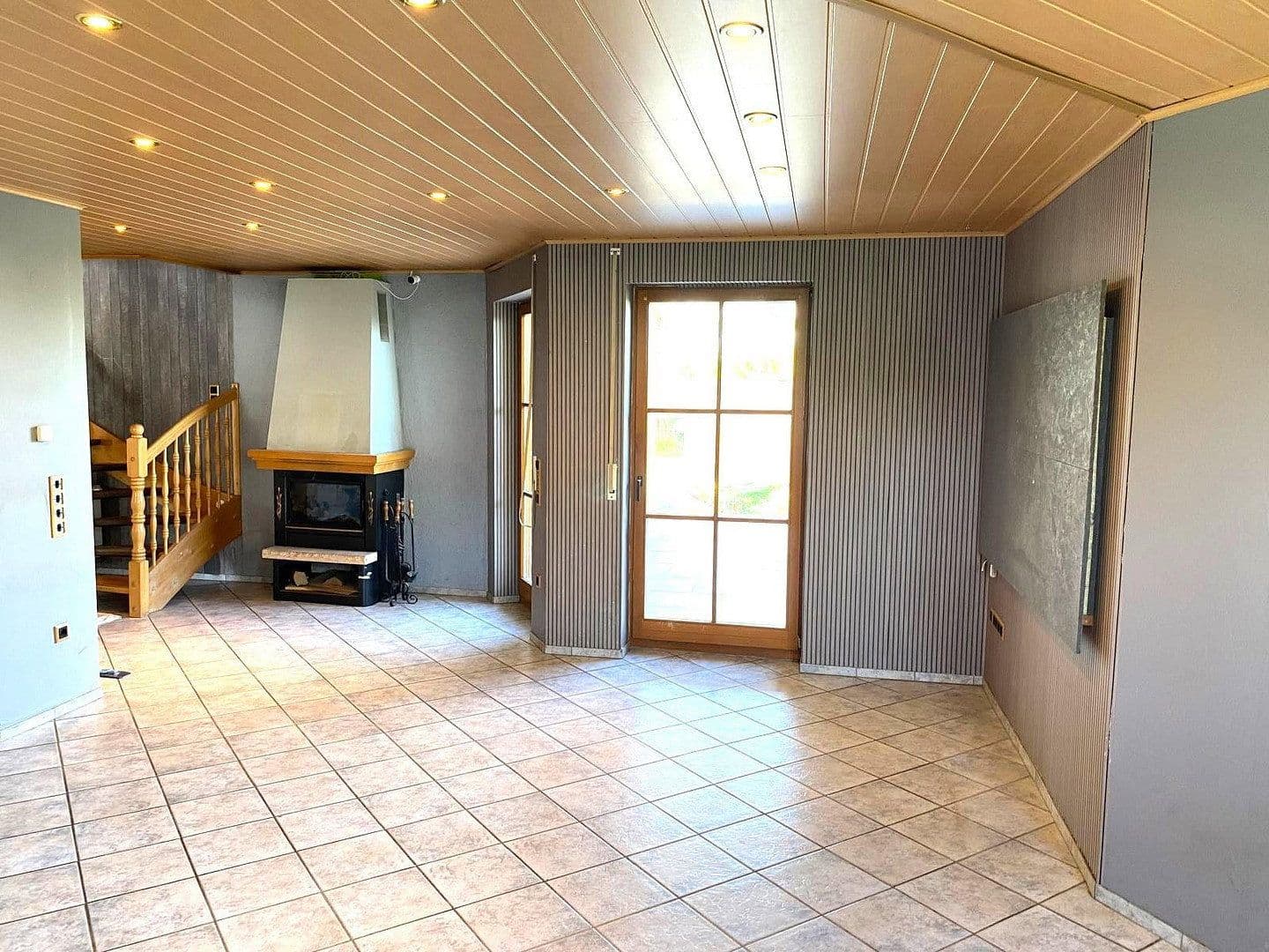 Prodej domu 219 m², pozemek 750 m², Johannes-Meyer-Weg 3, Brakel, Severní Porýní-Vestfálsko Prodej domu 219 m², pozemek 750 m², Johannes-Meyer-Weg 3, Brakel, Severní Porýní-Vestfálsko