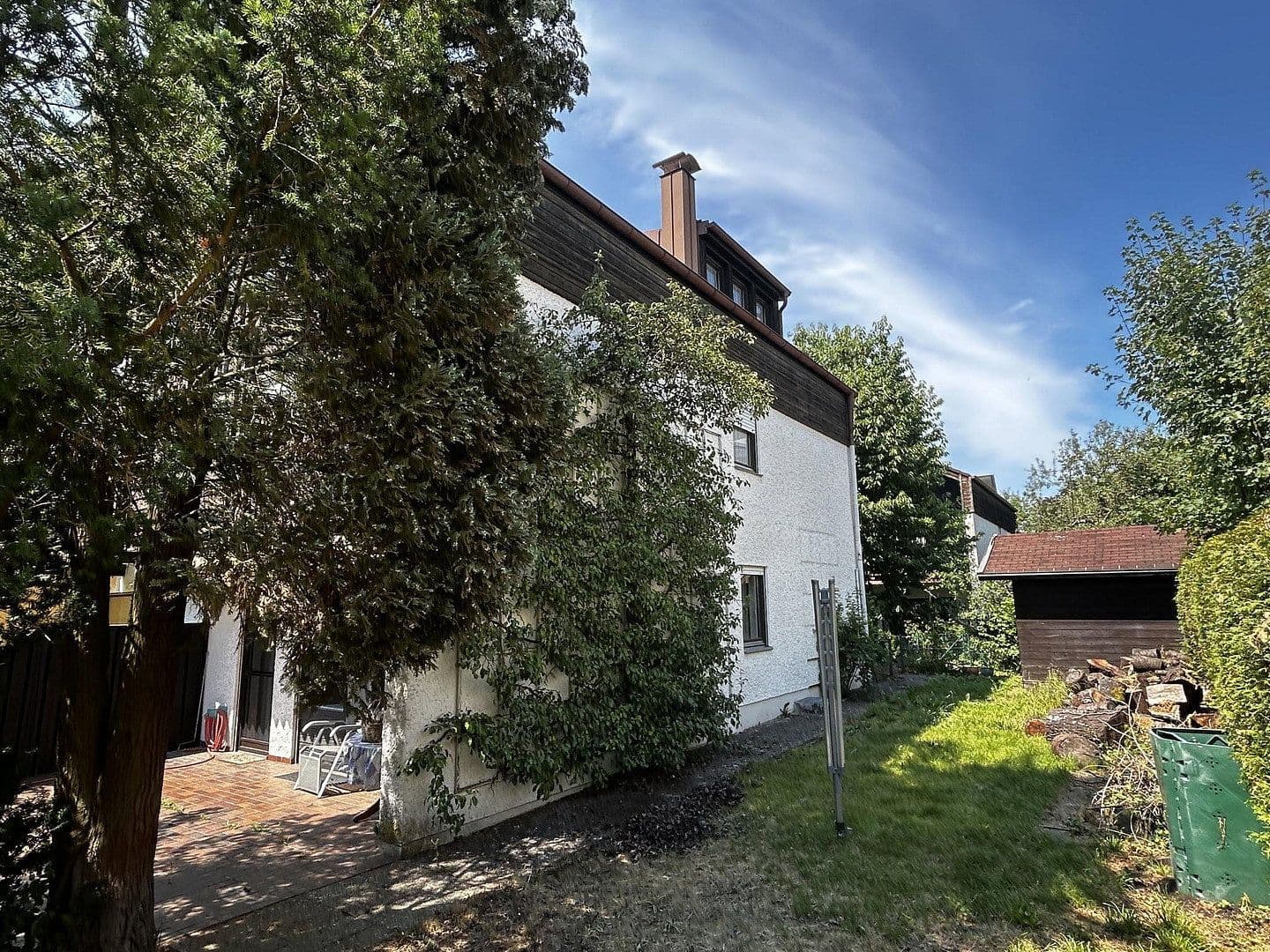 Prodej domu 142 m², pozemek 344 m², Burghausen, Bavorsko Prodej domu 142 m², pozemek 344 m², Burghausen, Bavorsko