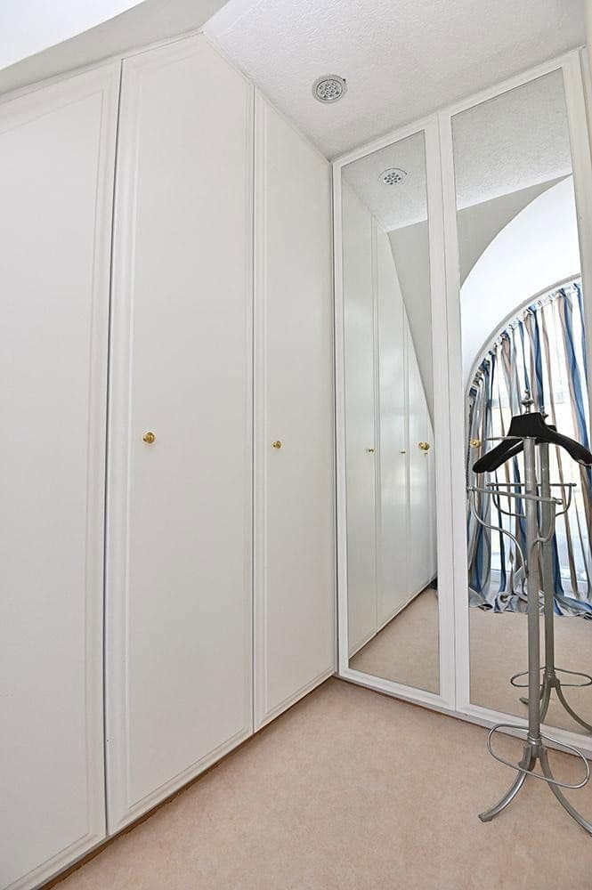 Prodej domu 300 m², pozemek 1.700 m², Im Holze 53, Bremen, Bremen Prodej domu 300 m², pozemek 1.700 m², Im Holze 53, Bremen, Bremen