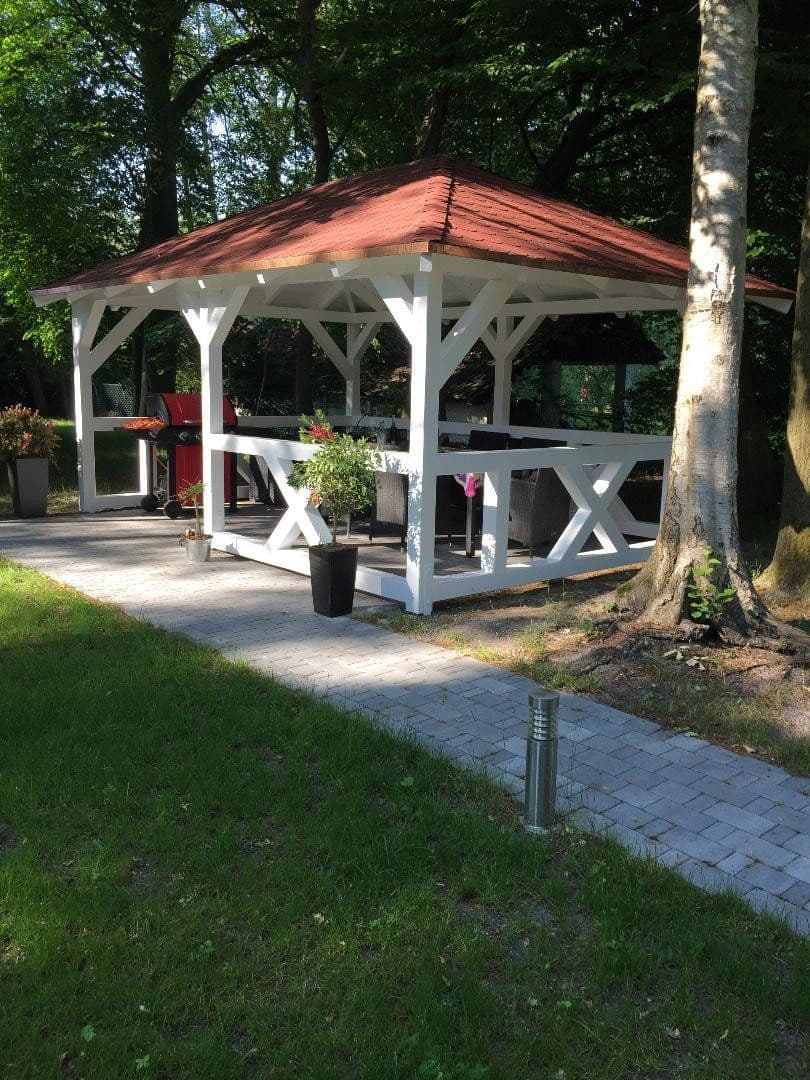 Prodej domu 300 m², pozemek 1.700 m², Im Holze 53, Bremen, Bremen Prodej domu 300 m², pozemek 1.700 m², Im Holze 53, Bremen, Bremen
