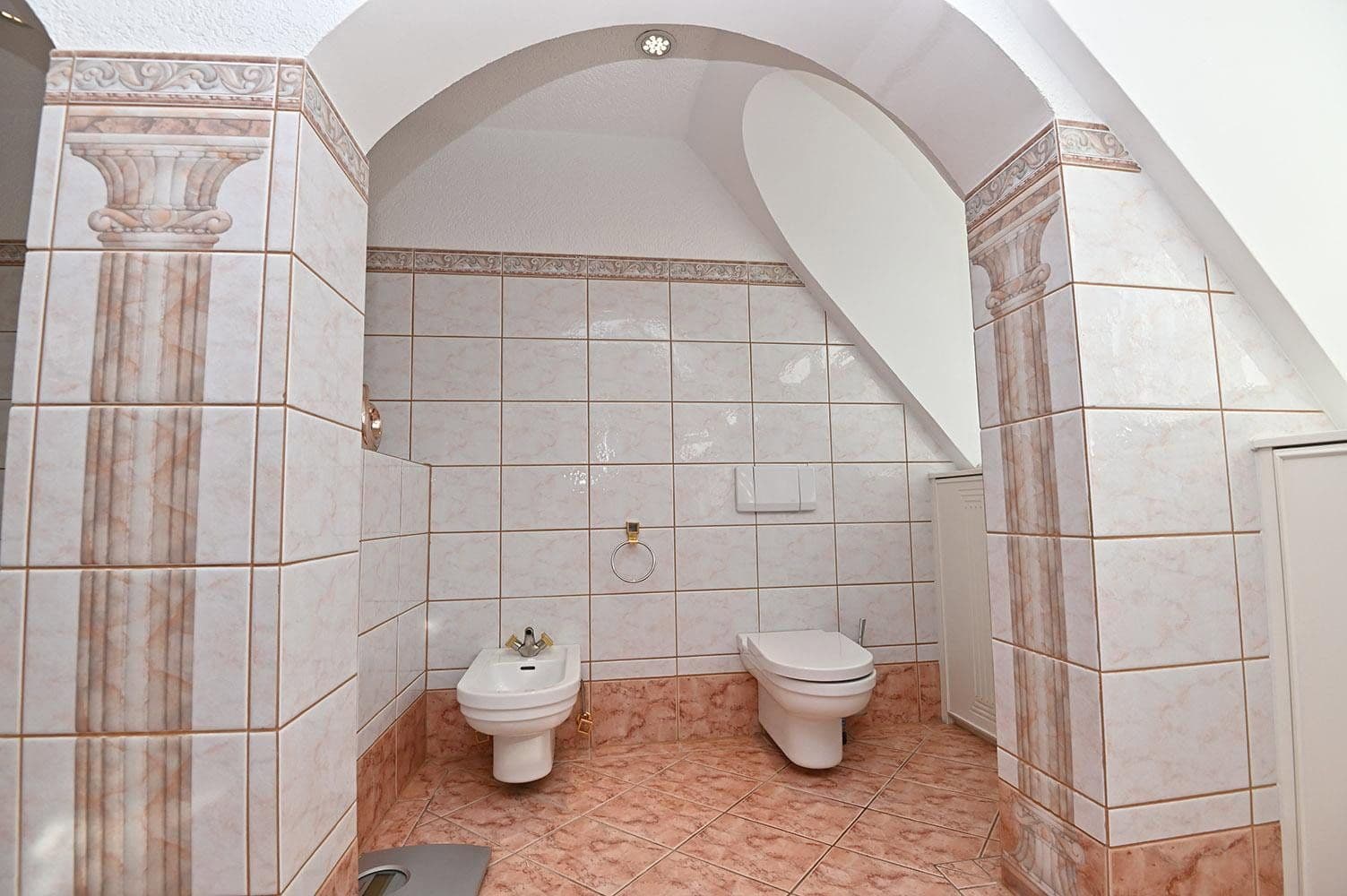 Prodej domu 300 m², pozemek 1.700 m², Im Holze 53, Bremen, Bremen Prodej domu 300 m², pozemek 1.700 m², Im Holze 53, Bremen, Bremen