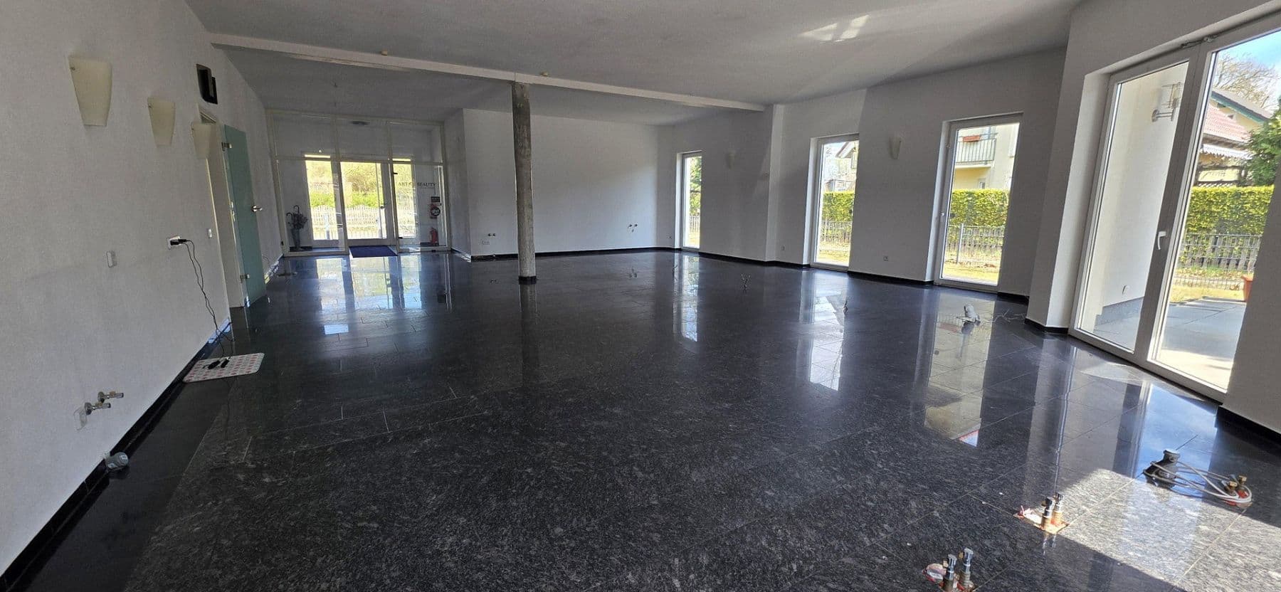 Prodej domu 352 m², pozemek 948 m², Woltersdorf, Braniborsko Prodej domu 352 m², pozemek 948 m², Woltersdorf, Braniborsko