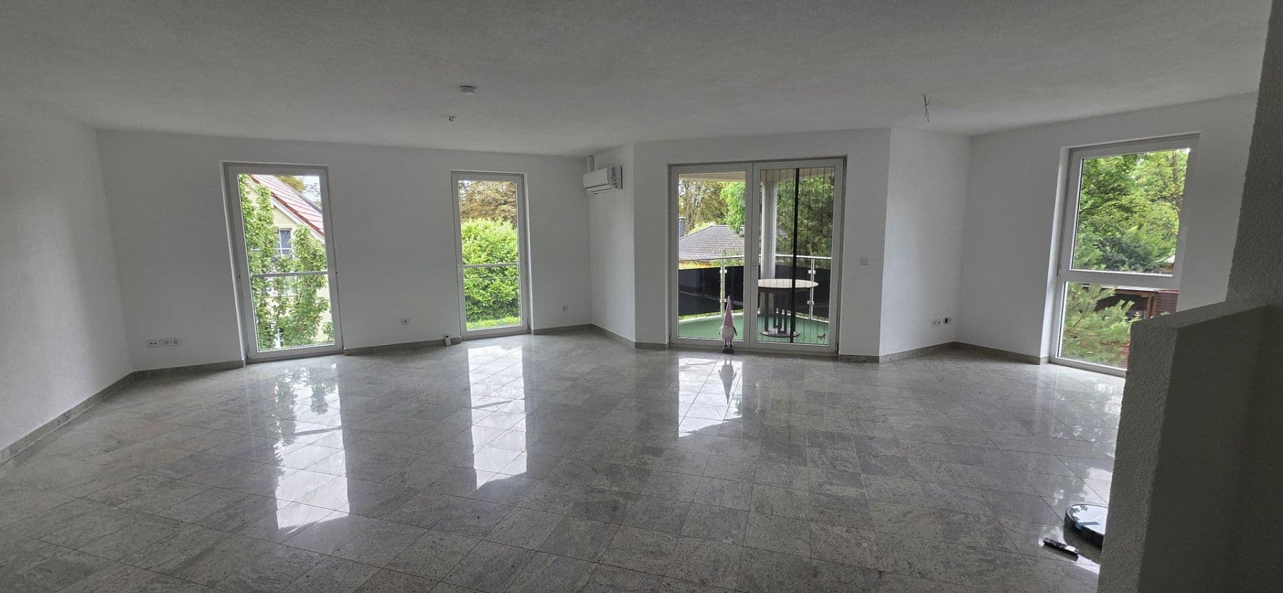 Prodej domu 352 m², pozemek 948 m², Woltersdorf, Braniborsko Prodej domu 352 m², pozemek 948 m², Woltersdorf, Braniborsko