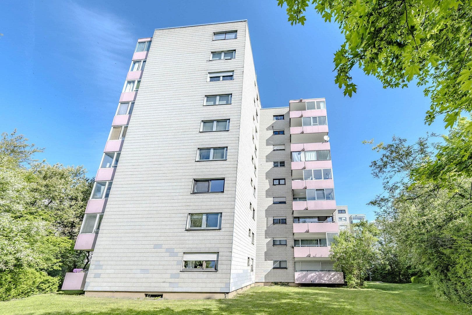 Prodej bytu 2+kk 71 m², Asperg, Bádensko-Württembersko Prodej bytu 2+kk 71 m², Asperg, Bádensko-Württembersko