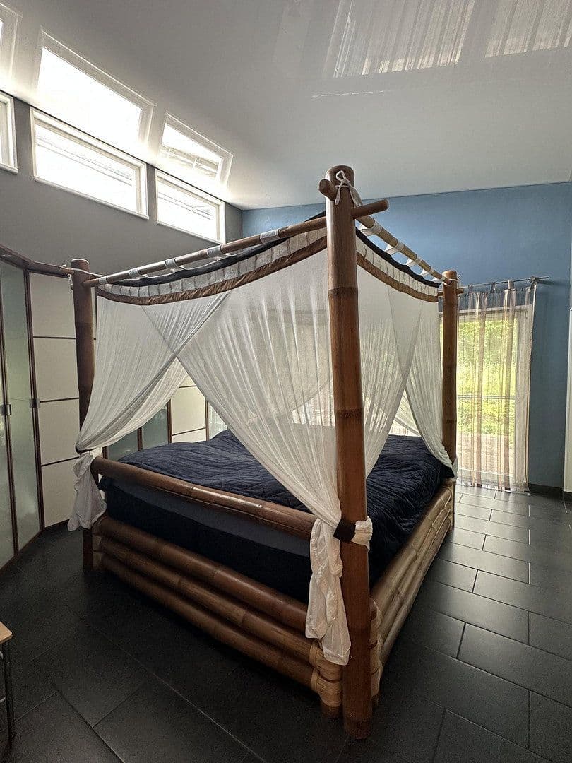 Prodej nebytového prostoru 3.125 m², Hude (Oldenburg), Dolní Sasko Prodej nebytového prostoru 3.125 m², Hude (Oldenburg), Dolní Sasko