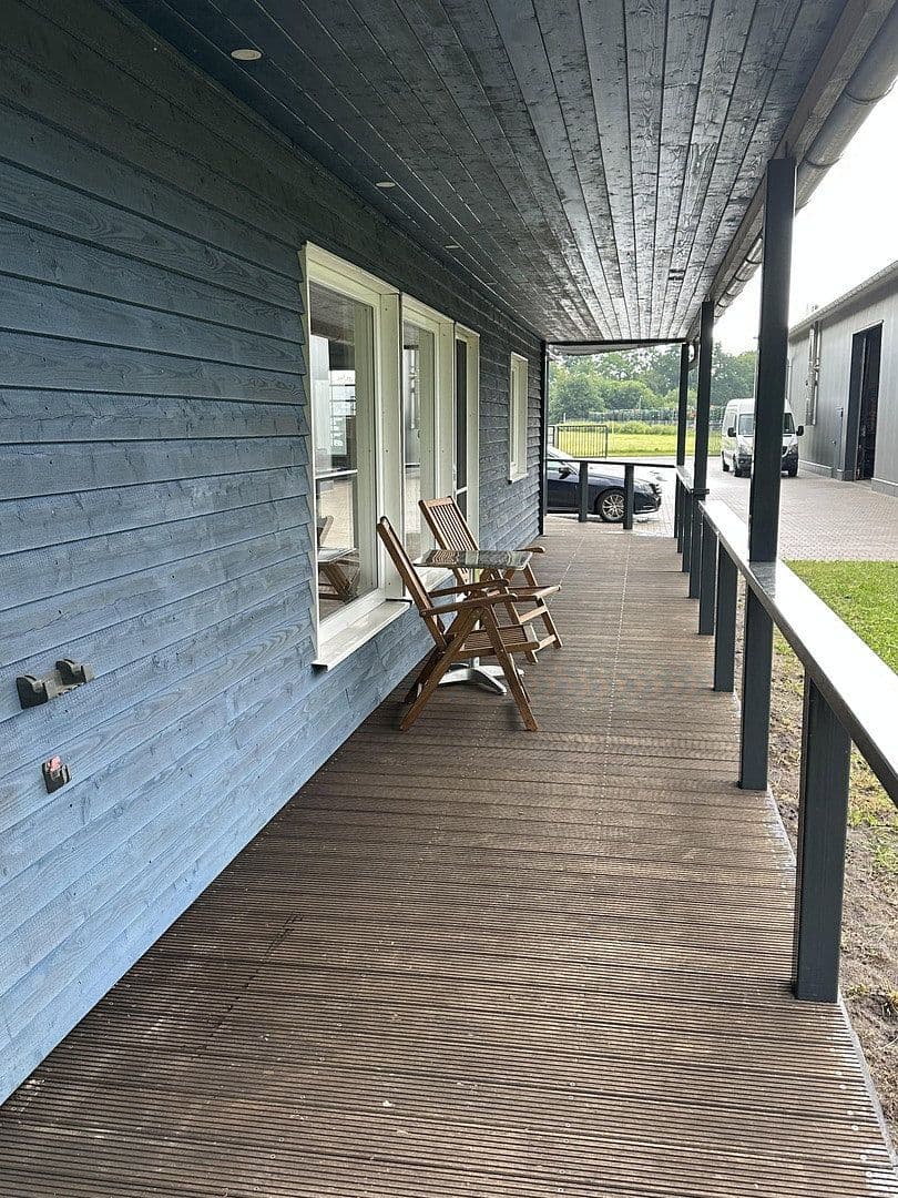 Prodej nebytového prostoru 3.125 m², Hude (Oldenburg), Dolní Sasko Prodej nebytového prostoru 3.125 m², Hude (Oldenburg), Dolní Sasko
