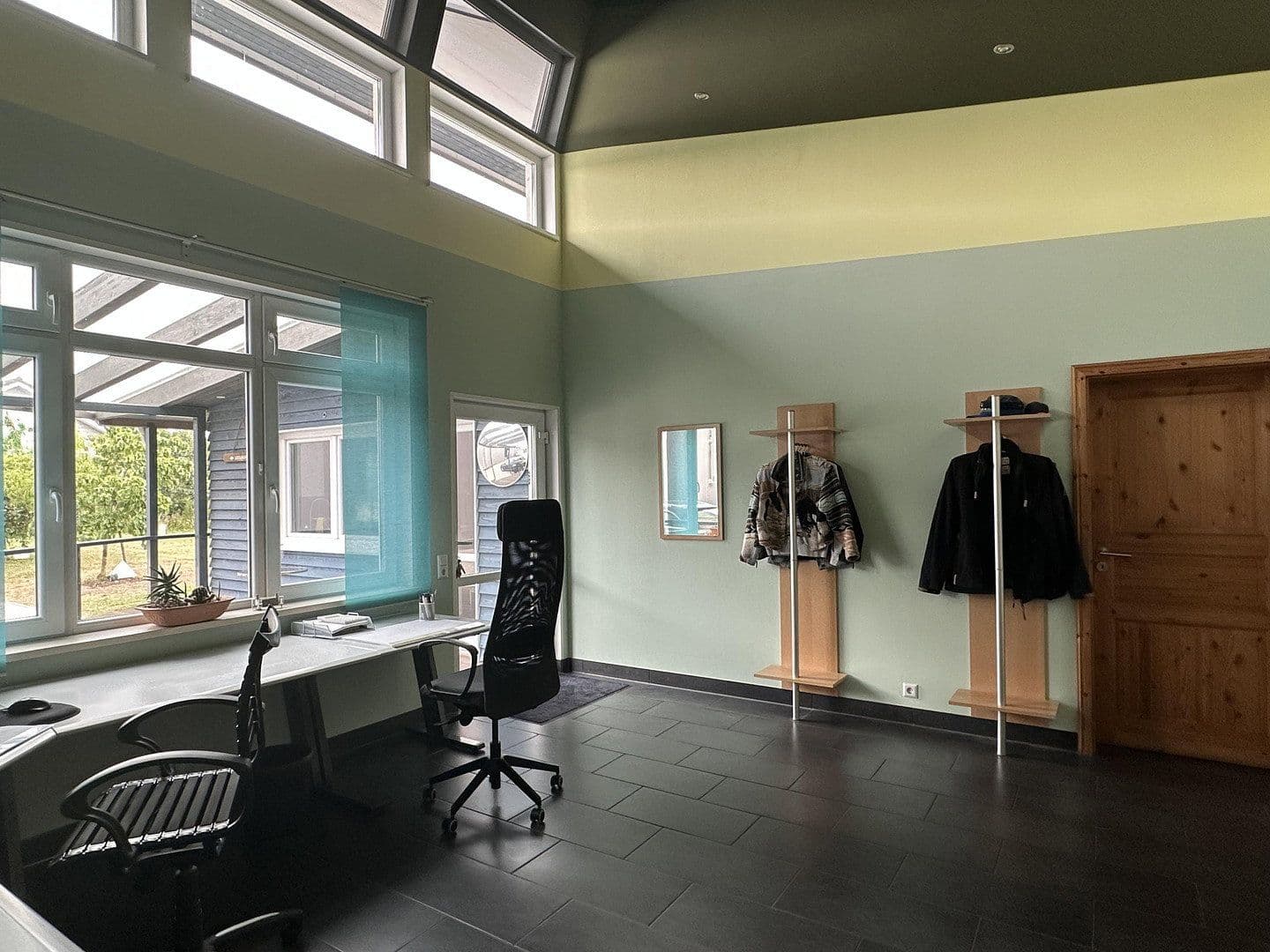 Prodej nebytového prostoru 3.125 m², Hude (Oldenburg), Dolní Sasko Prodej nebytového prostoru 3.125 m², Hude (Oldenburg), Dolní Sasko