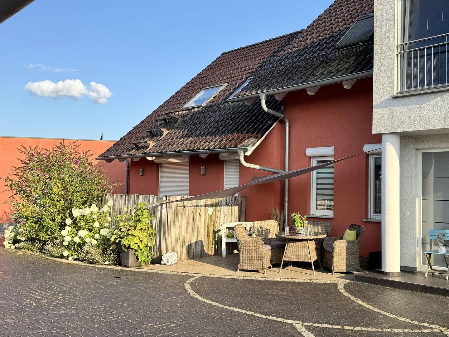 Prodej domu 239 m², pozemek 1.400 m², Lubín, Braniborsko Prodej domu 239 m², pozemek 1.400 m², Lubín, Braniborsko