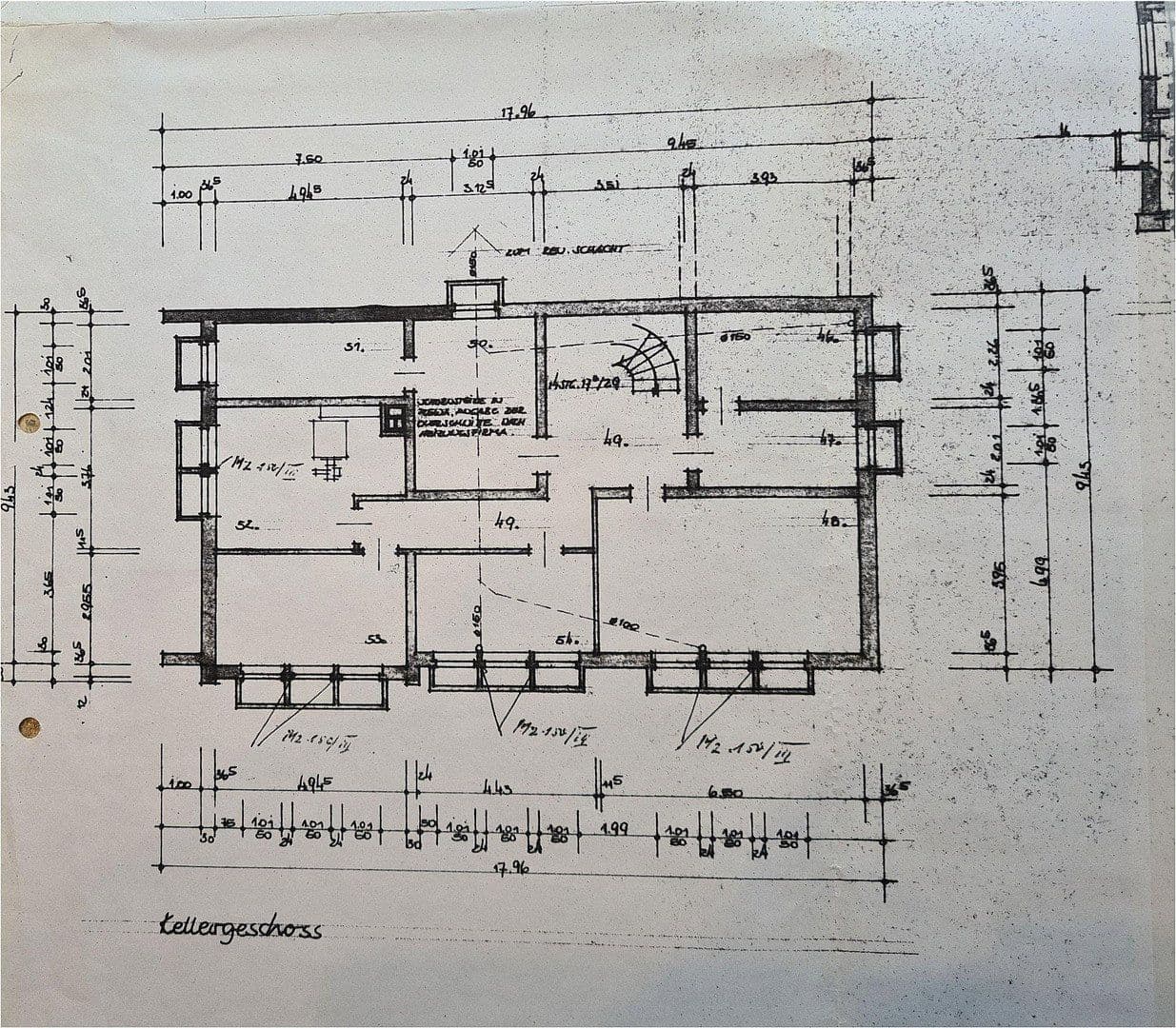 Prodej domu 450 m², pozemek 5.100 m², Weitefeld, Porýní-Falc Prodej domu 450 m², pozemek 5.100 m², Weitefeld, Porýní-Falc