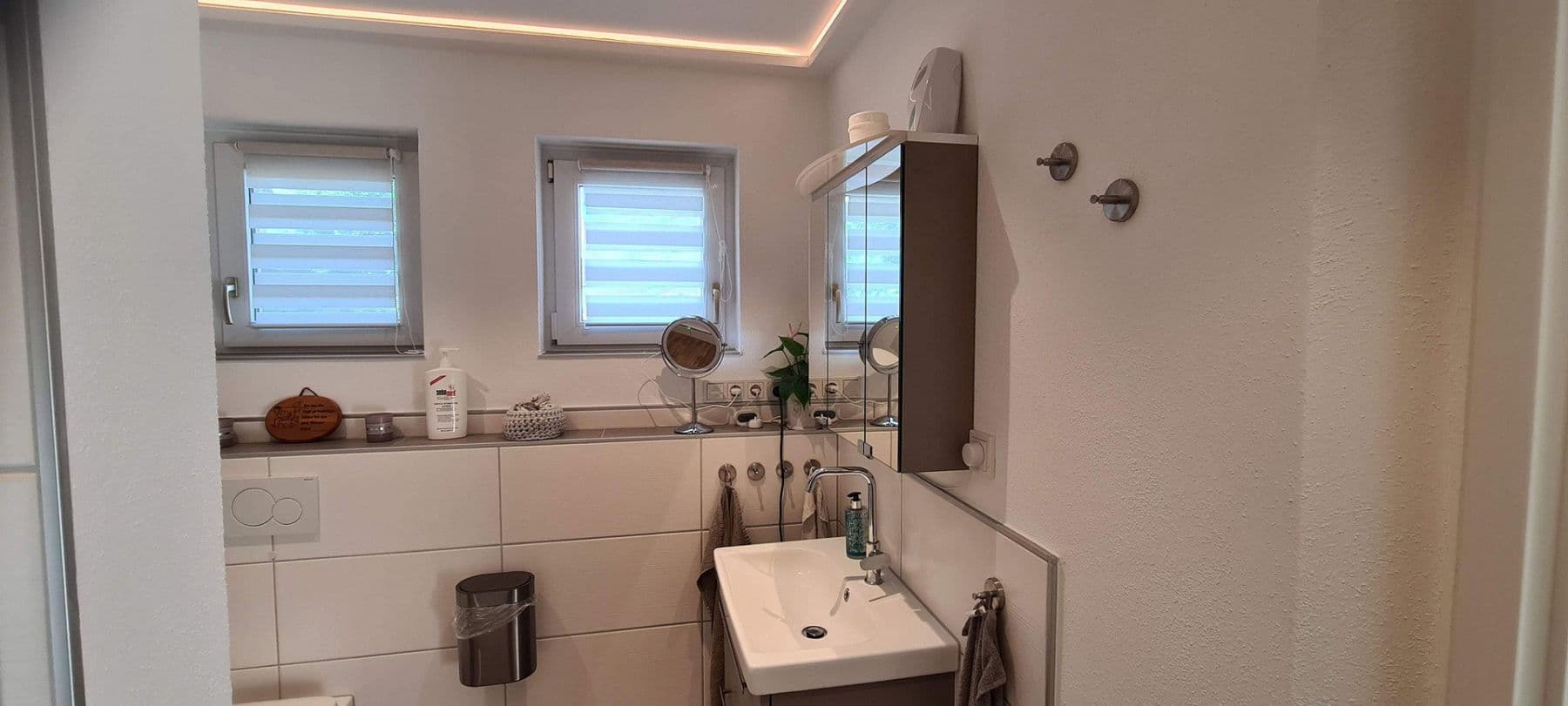 Prodej domu 450 m², pozemek 5.100 m², Weitefeld, Porýní-Falc Prodej domu 450 m², pozemek 5.100 m², Weitefeld, Porýní-Falc