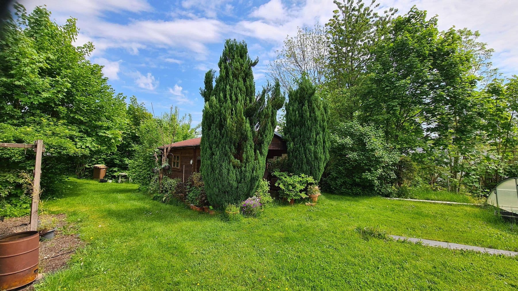 Prodej domu 450 m², pozemek 5.100 m², Weitefeld, Porýní-Falc Prodej domu 450 m², pozemek 5.100 m², Weitefeld, Porýní-Falc