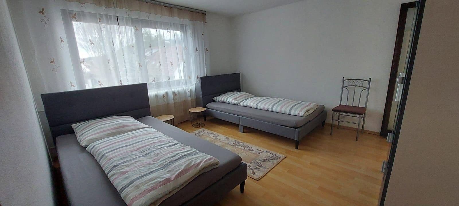 Pronájem bytu 3+1 86 m², Tulpenweg 5, Friesenheim, Bádensko-Württembersko Pronájem bytu 3+1 86 m², Tulpenweg 5, Friesenheim, Bádensko-Württembersko