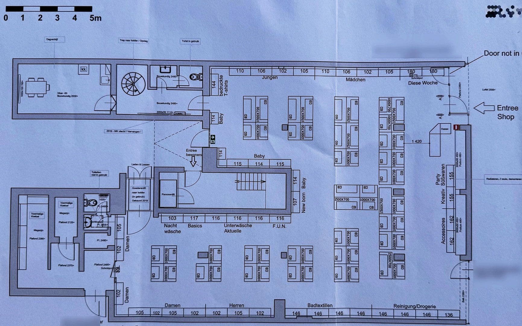 Pronájem nebytového prostoru 287 m², Ehrenfeld Stadtbezirk 4, Bergisch Gladbach, Severní Porýní-Vestfálsko Pronájem nebytového prostoru 287 m², Ehrenfeld Stadtbezirk 4, Bergisch Gladbach, Severní Porýní-Vestfálsko