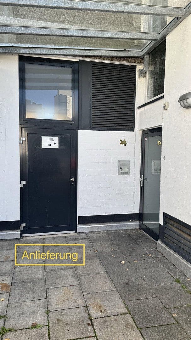 Pronájem nebytového prostoru 287 m², Ehrenfeld Stadtbezirk 4, Bergisch Gladbach, Severní Porýní-Vestfálsko Pronájem nebytového prostoru 287 m², Ehrenfeld Stadtbezirk 4, Bergisch Gladbach, Severní Porýní-Vestfálsko