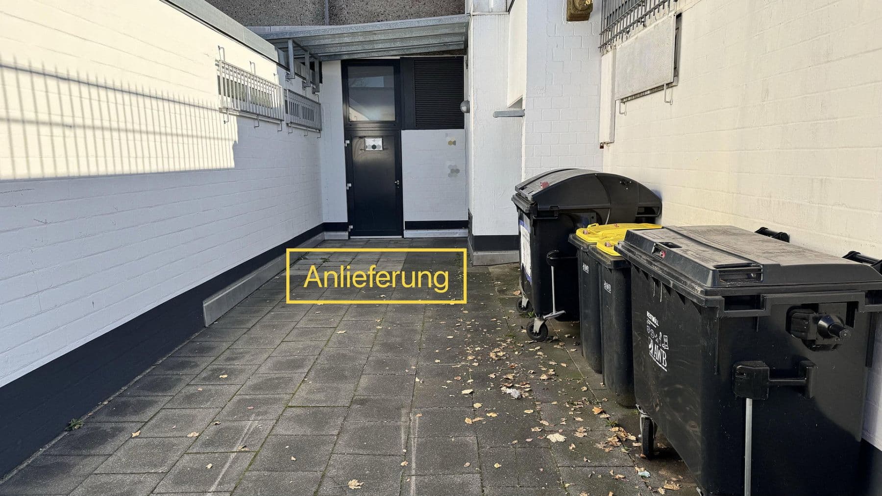 Pronájem nebytového prostoru 287 m², Ehrenfeld Stadtbezirk 4, Bergisch Gladbach, Severní Porýní-Vestfálsko Pronájem nebytového prostoru 287 m², Ehrenfeld Stadtbezirk 4, Bergisch Gladbach, Severní Porýní-Vestfálsko