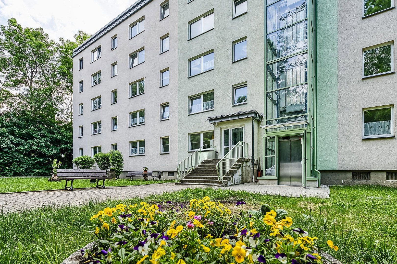 Pronájem bytu 1+1 30 m², Am Plan 38G, Drebach, Sasko Pronájem bytu 1+1 30 m², Am Plan 38G, Drebach, Sasko
