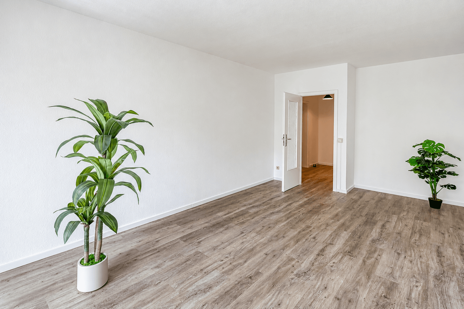 Pronájem bytu 1+1 30 m², Am Plan 38G, Drebach, Sasko Pronájem bytu 1+1 30 m², Am Plan 38G, Drebach, Sasko