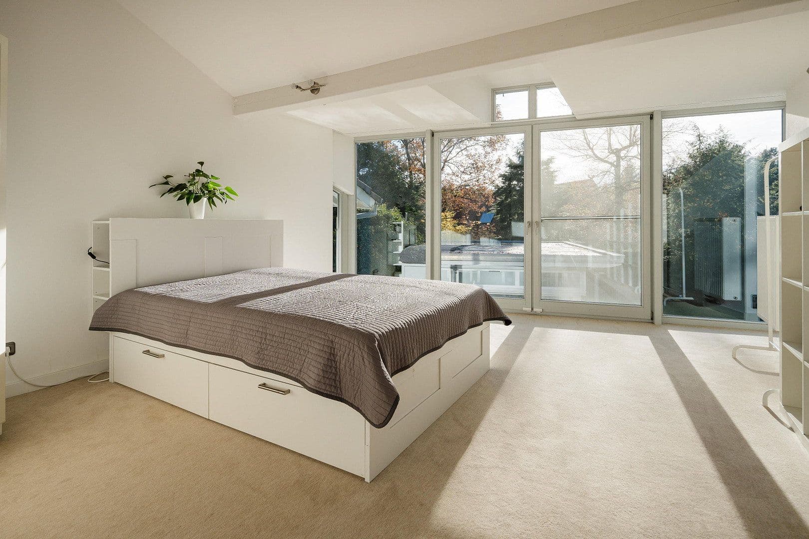 Prodej domu 270 m², pozemek 1.252 m², An den Birken 23 A, Jesteburg, Dolní Sasko Prodej domu 270 m², pozemek 1.252 m², An den Birken 23 A, Jesteburg, Dolní Sasko